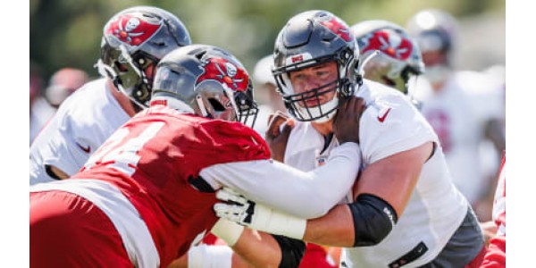 Vain Tampa Bay Buccaneers ei ole nähnyt merkittäviä muutoksia kokoonpanoonsa